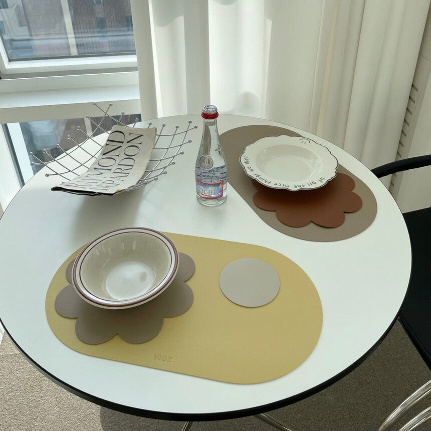 Hioz waterproof Table Mat