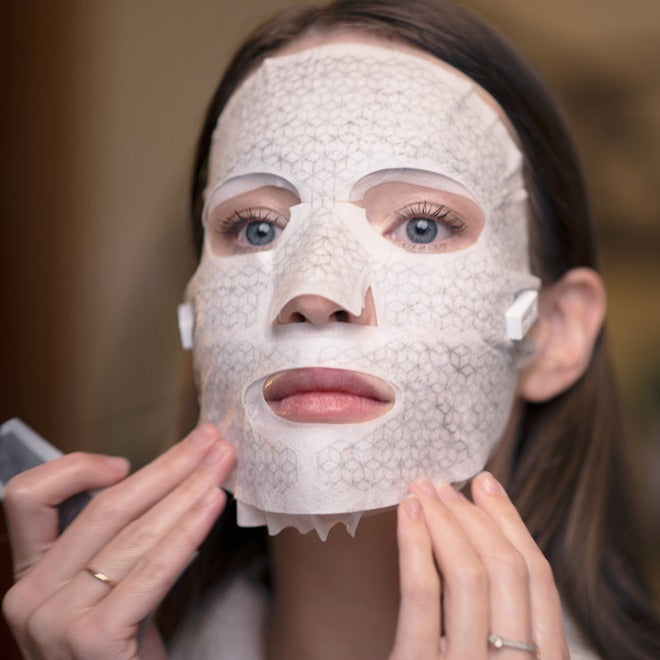 Jet Plus Brightening Facial Dual Mask