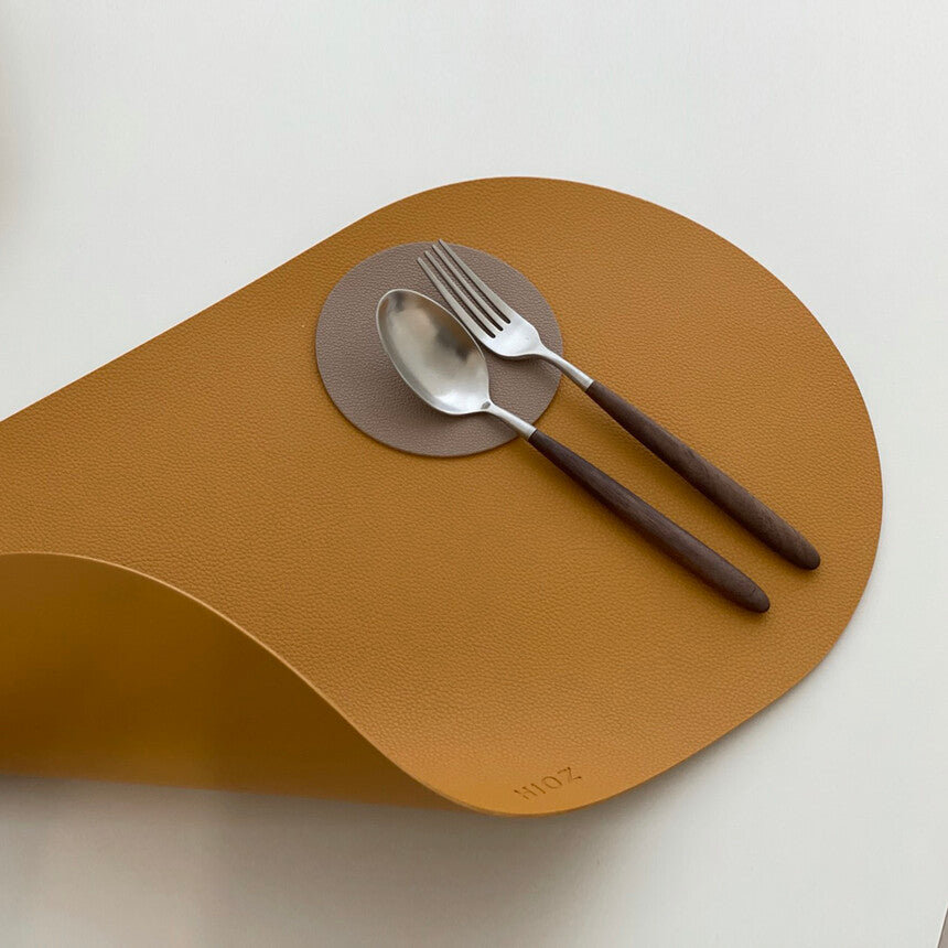 Hioz waterproof Table Mat