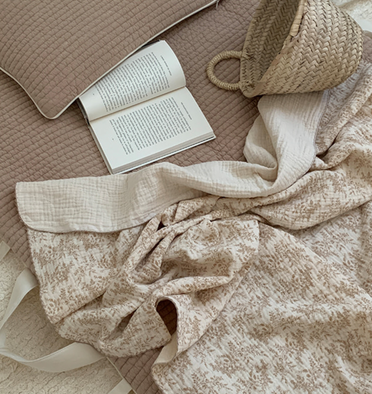 Autumn leaf Gauze blanket