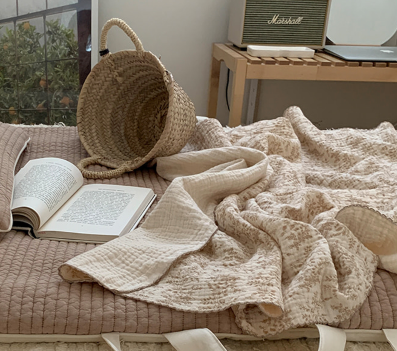 Autumn leaf Gauze blanket